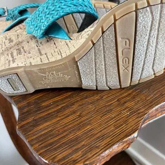 Lifestride sandals 6 1/2 - Picture 2 of 5